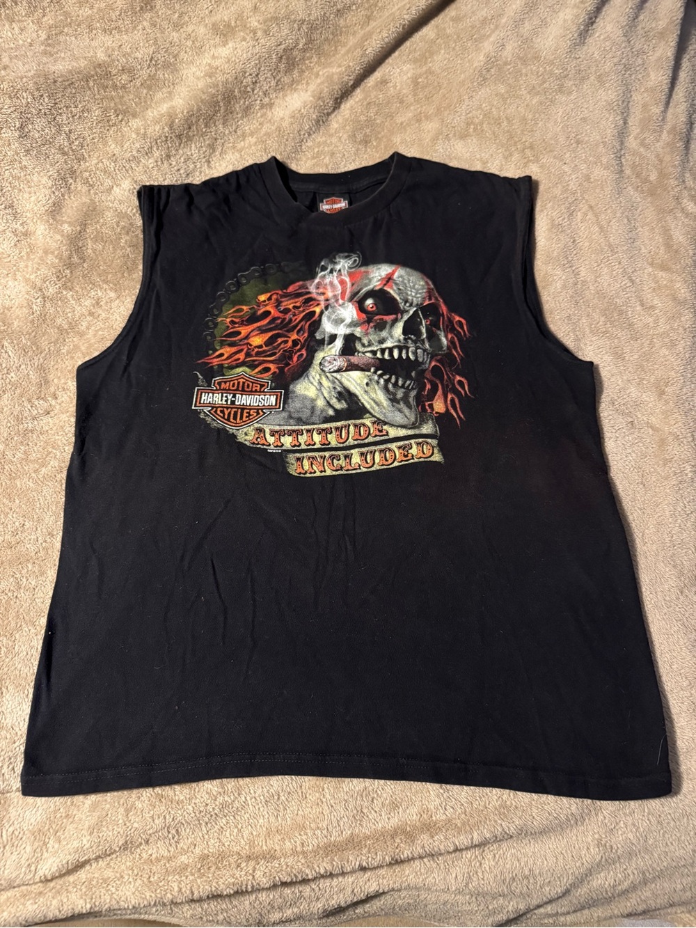Harley-Davidson Black Sleeveless Skull Tee with Red and Orange Flame Graphic
